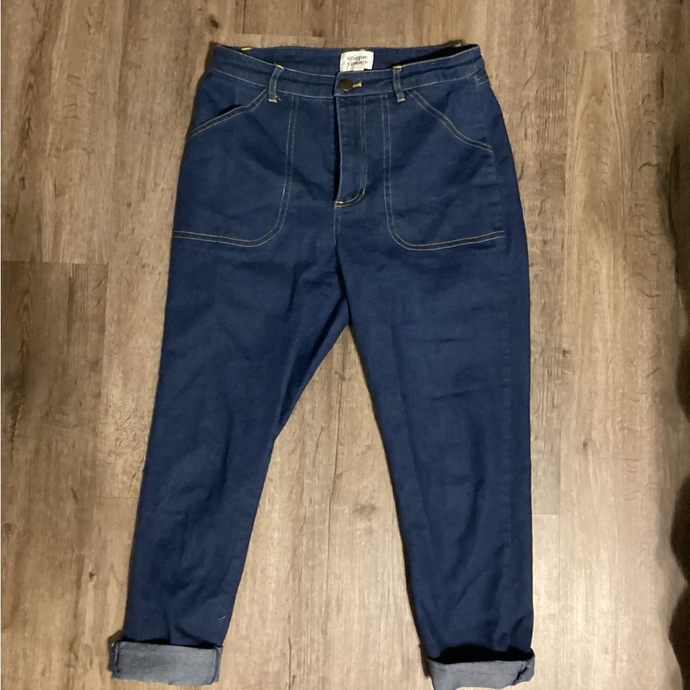Unique vintage capri jeans